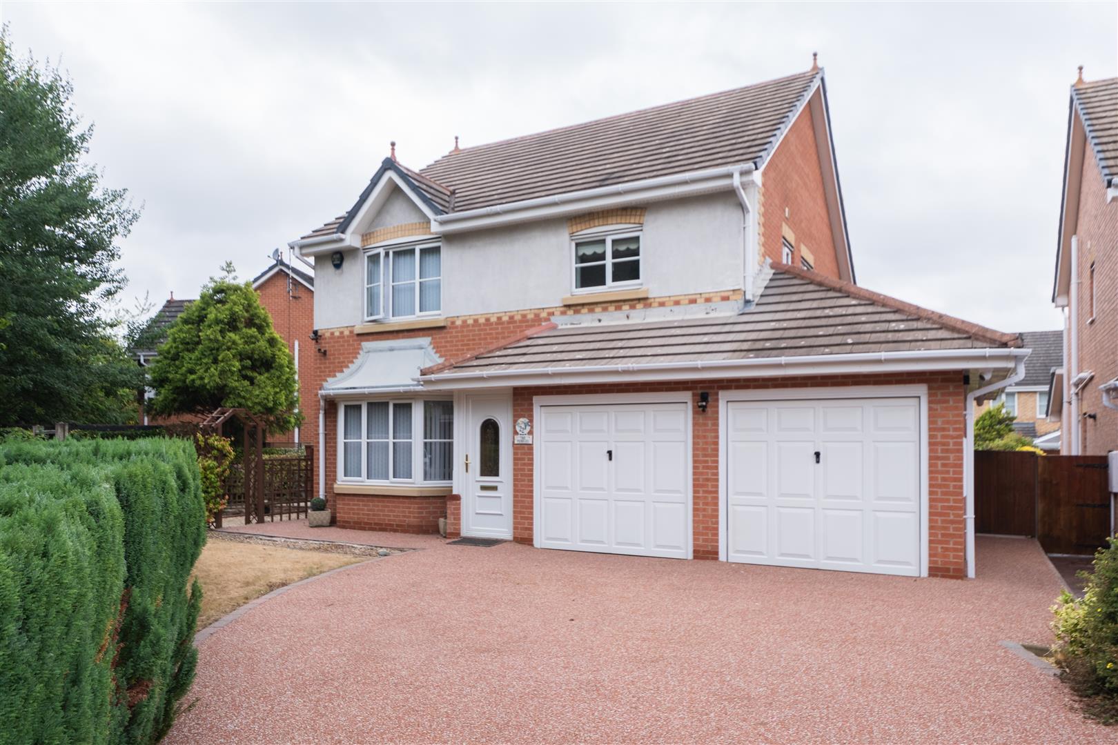 4 bedroom Detached House for Sale in Northwich